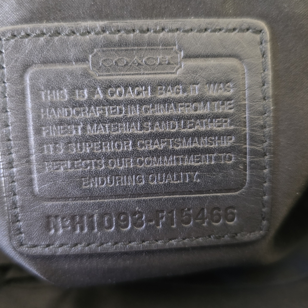 Coach Circle Patchwork Y2K East-West Tote Mixed Leathers - Picture 15 of 16